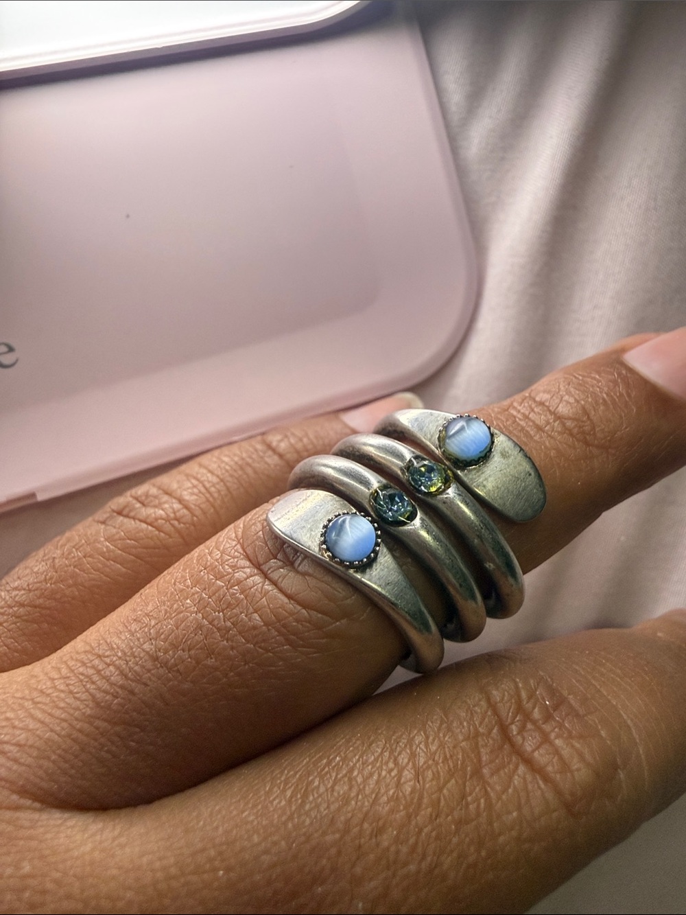 Triple-Band tone Silver Ring with Blue and Stones